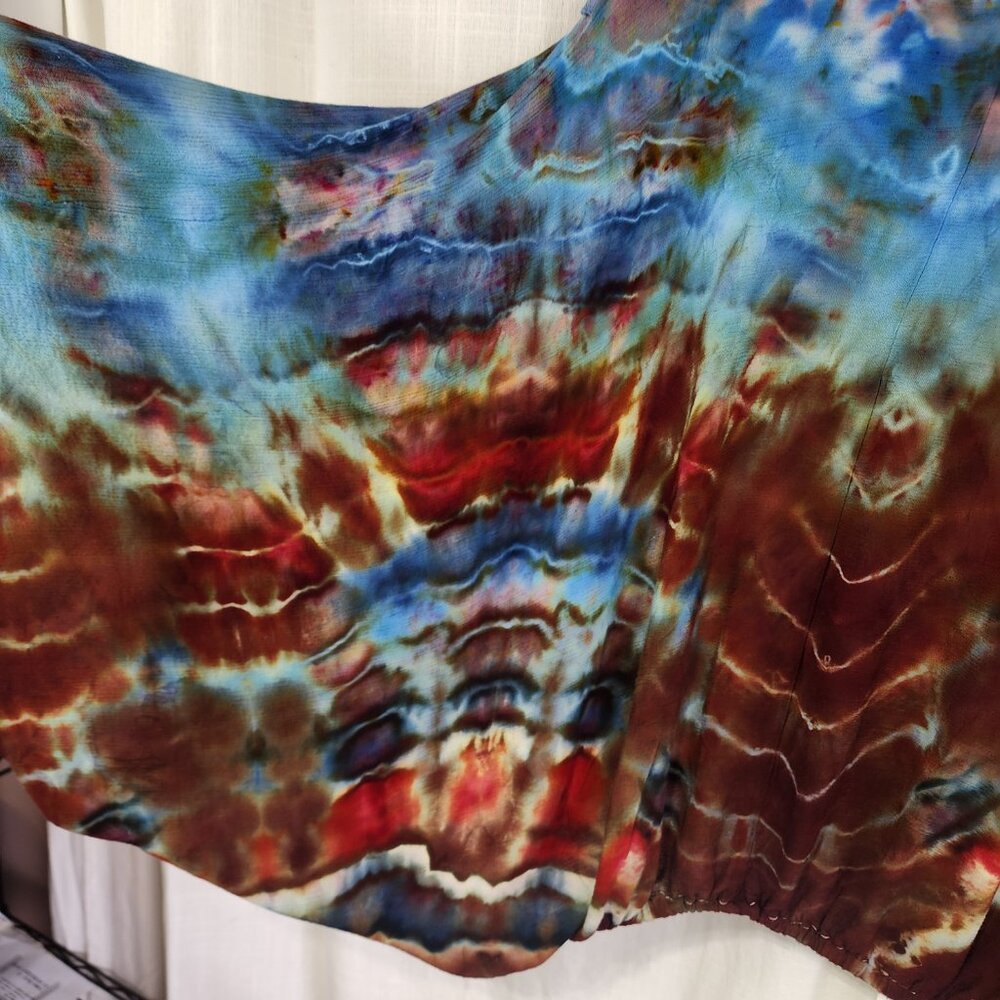 Oregon Rain Tie Dyed Batwing Cardigan in Reds, Blues, and Earth Tones | 1X - Picture 7 of 9
